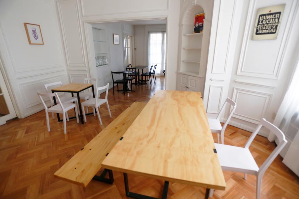 Salvador Hostal & Cafe Santiago Kültér fotó