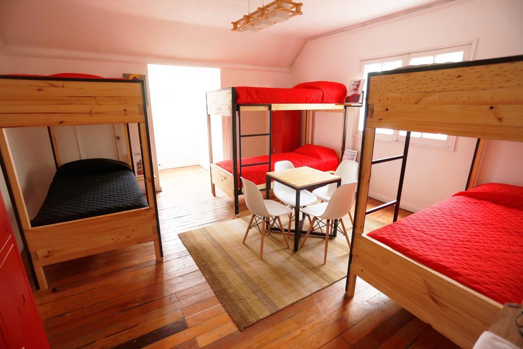 Salvador Hostal & Cafe Santiago Kültér fotó