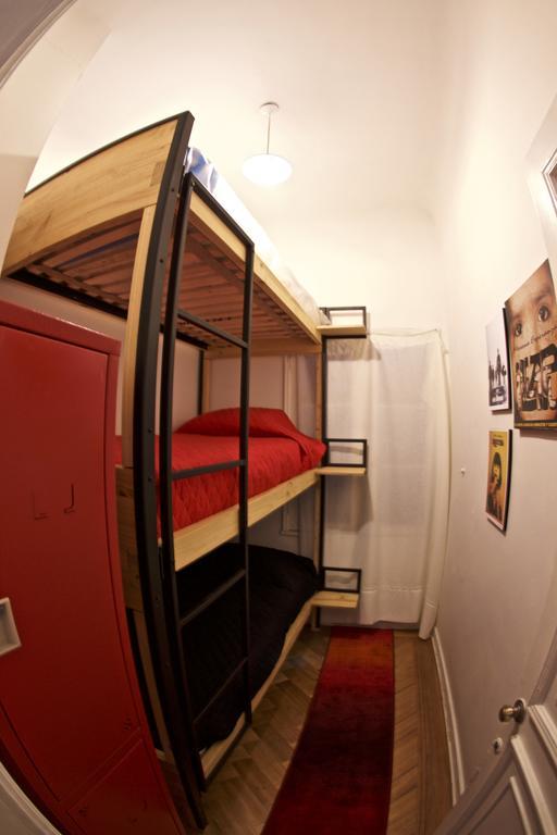 Salvador Hostal & Cafe Santiago Kültér fotó