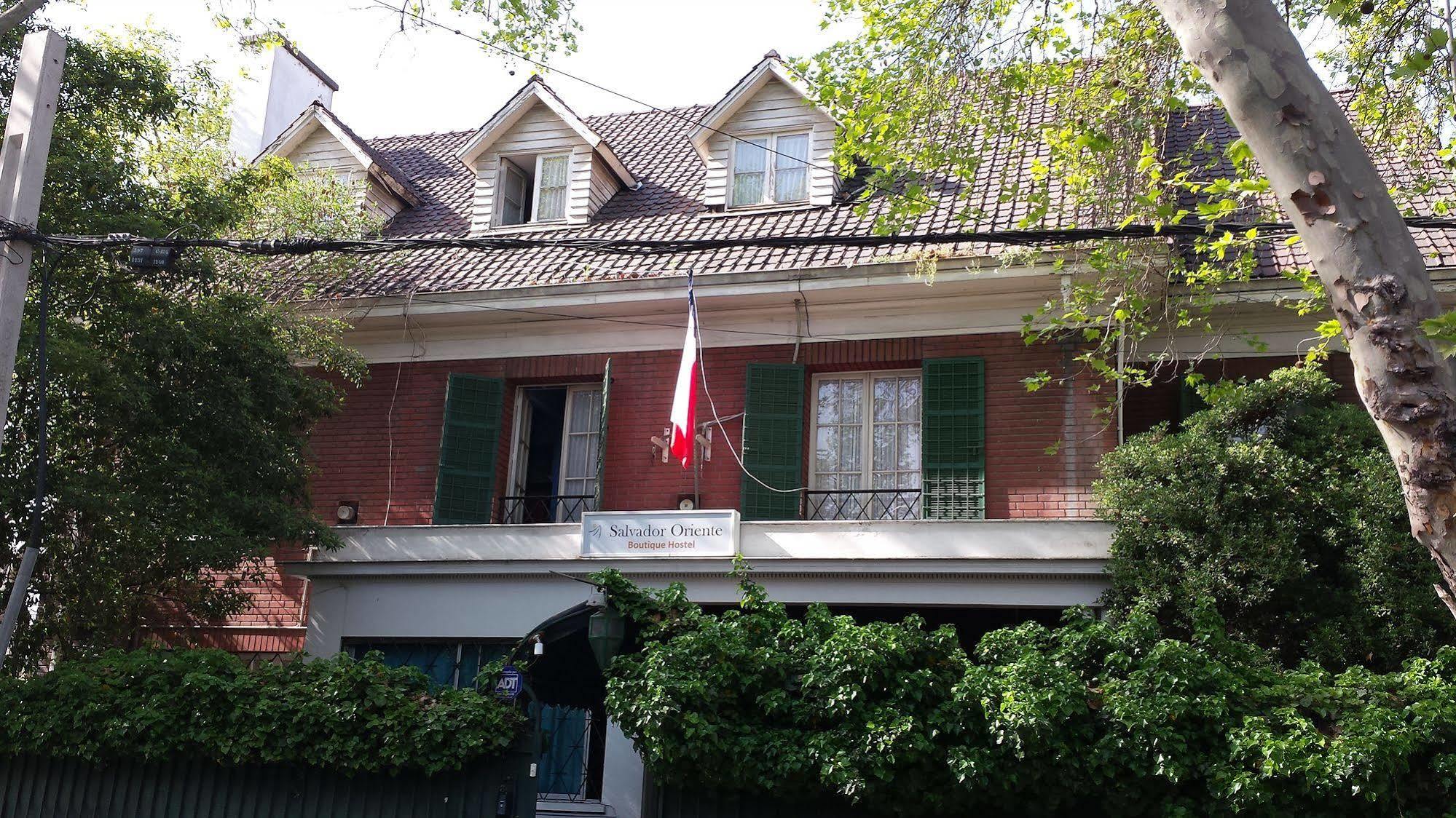 Salvador Hostal & Cafe Santiago Kültér fotó